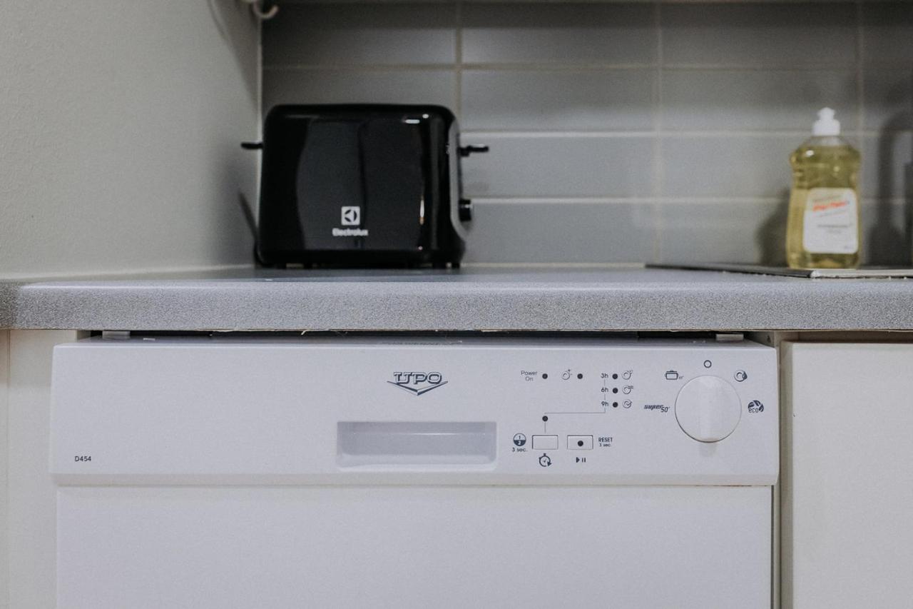 Apartment, Sleepwell, Tyynimeri With Private Parking And Optional Private Sauna Helsinki Buitenkant foto